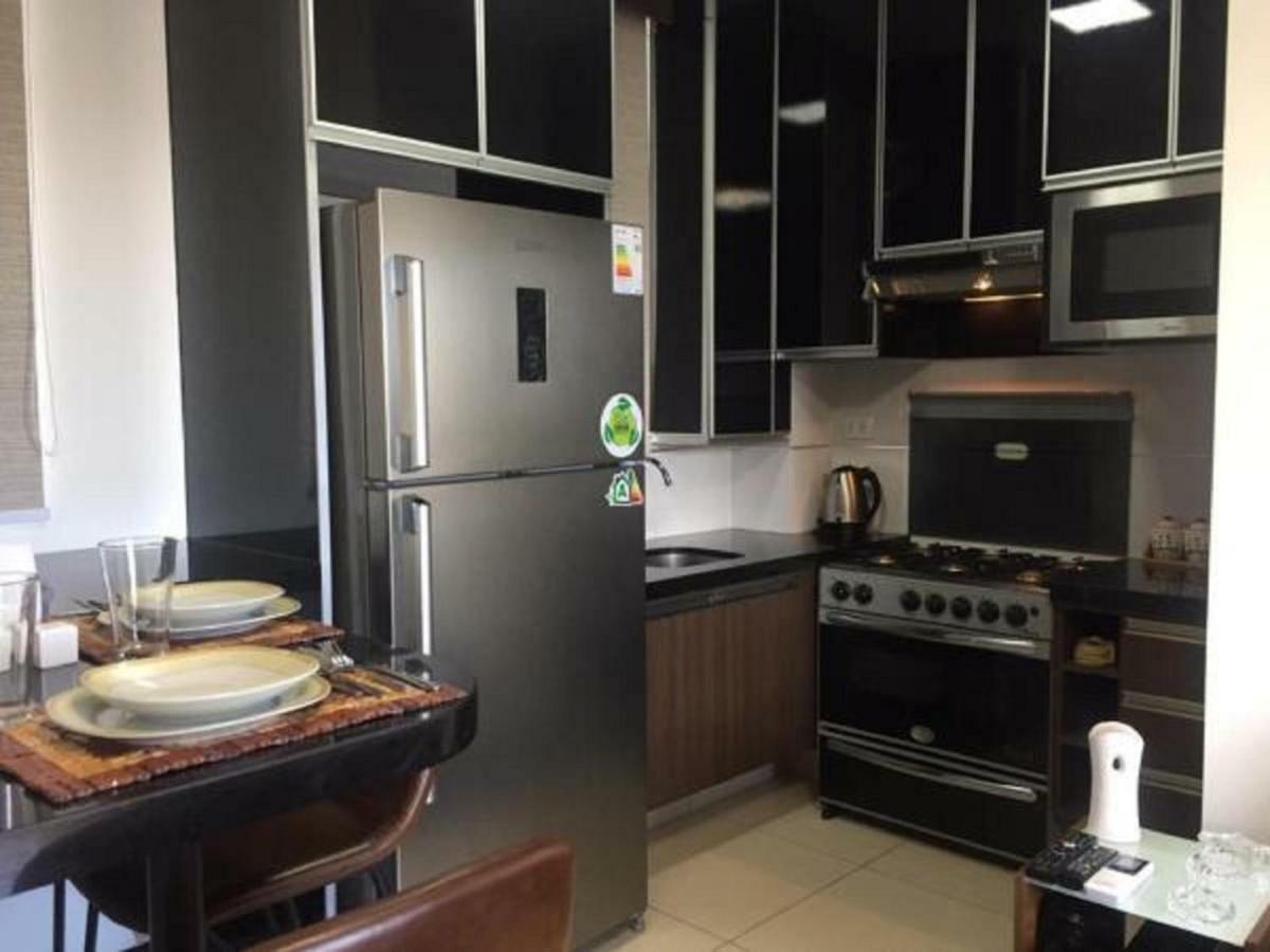 Hermoso Y Unico Apartamento Moderno, En Pleno Centro De Santa Cruz, Con Netflix Wi-Fi De 60 Mb, Estacionamiento Gratis Y Ac En Todos Los Ambientes 圣克鲁斯 外观 照片